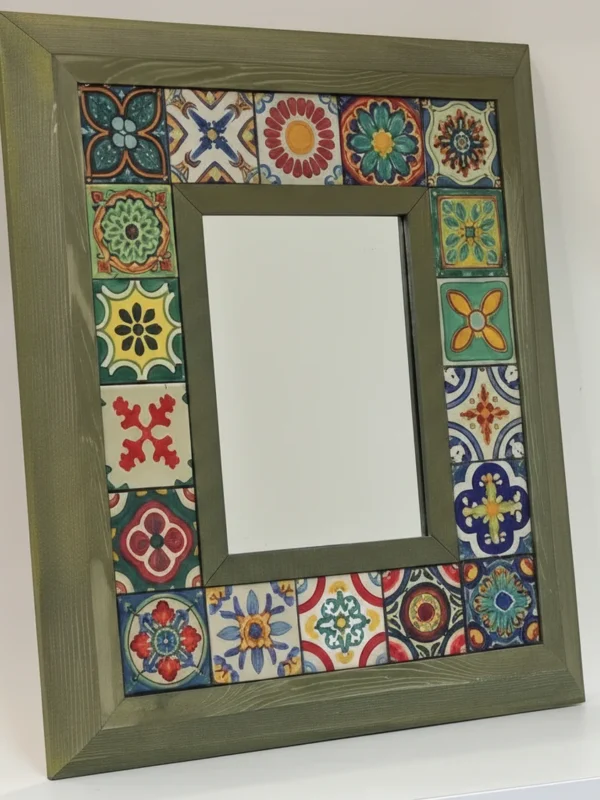 Doğal Ahşap Çerçeveli ve El İşçiliği Seramik Baskılı Özel Tasarım Dekoratif Duvar Aynası