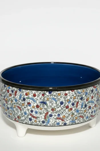 El Yapımı Modern Desenli Üç Ayaklı Seramik Kase – Özel Tasarım Sunum ve Dekorasyon Kasesi