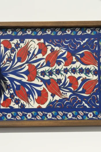 Özel Tasarım Seramik Karo Baskılı Ahşap Çerçeveli Sunum Tepsisi – 47x27 cm