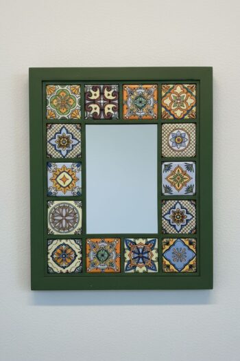 Modern Ahşap Çerçeveli El Yapımı Karo Desenli Dekoratif Duvar Aynası